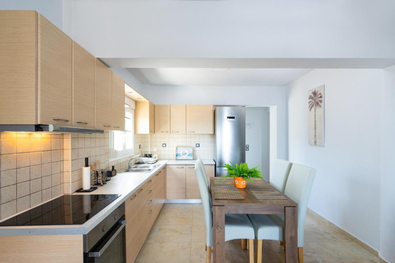 Blue Coast House Villa Goudhouros ภายนอก รูปภาพ