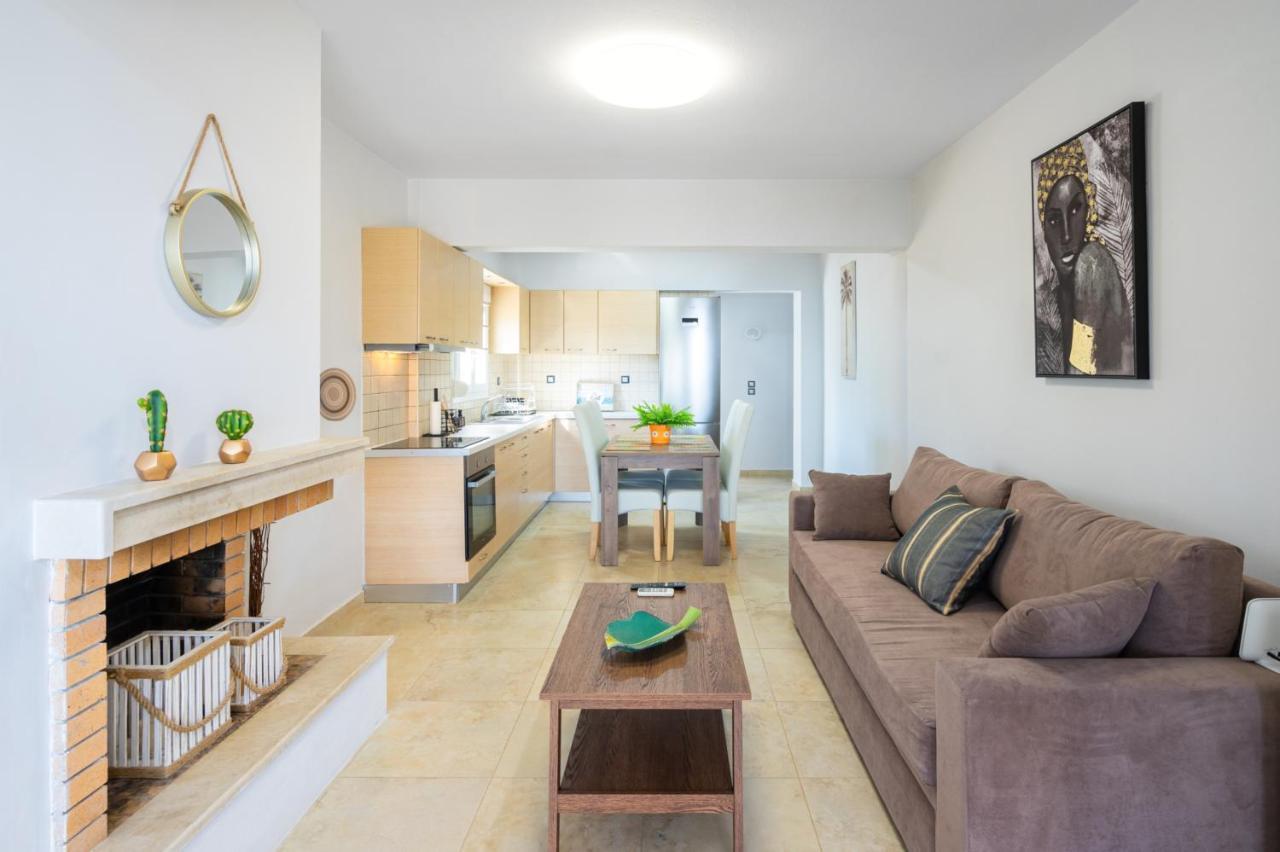 Blue Coast House Villa Goudhouros ภายนอก รูปภาพ