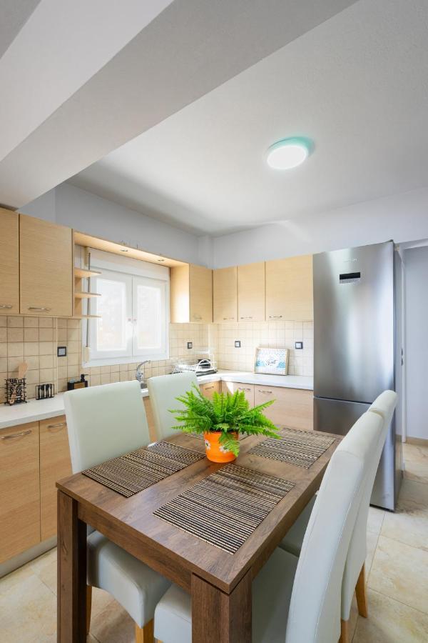 Blue Coast House Villa Goudhouros ภายนอก รูปภาพ